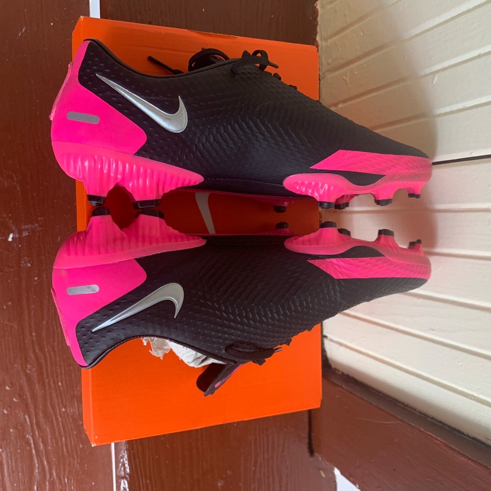 Nike phantom GT, academy MG
